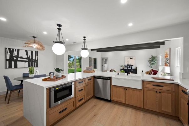 Dining room, Interior, Kitchen, Pendant Lights, Recessed Lighting, Stainless Steel Appliances, Wood Texture Flooring