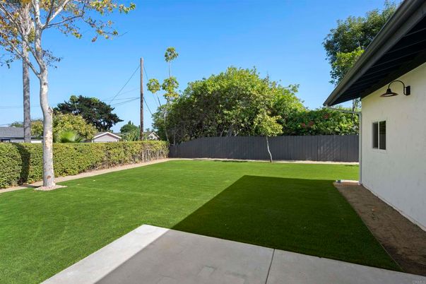 Backyard, Exterior
