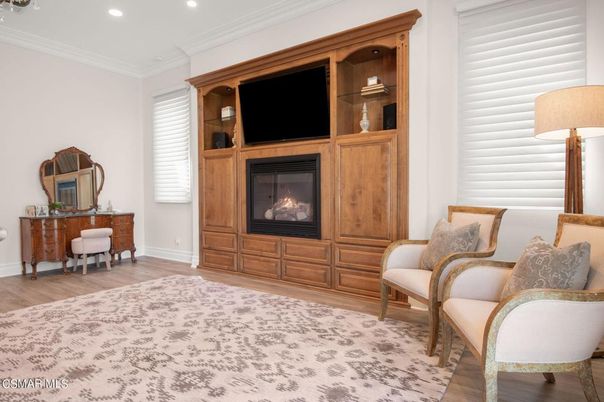 Fireplace, Interior, Recessed Lighting, Wood Texture Flooring
