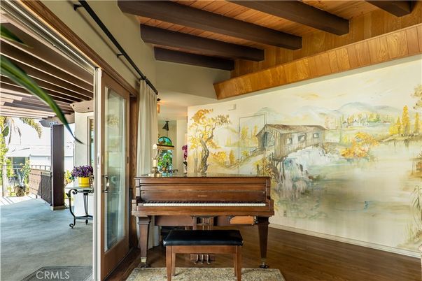 Interior, Piano, Wooden Beams, Wooden Ceilings, Wood Texture Flooring