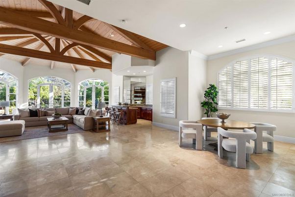 Dining room, Interior, Living room, Recessed Lighting, Wooden Beams, Wooden Ceilings