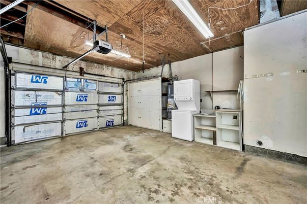 Garage, Interior, Washer