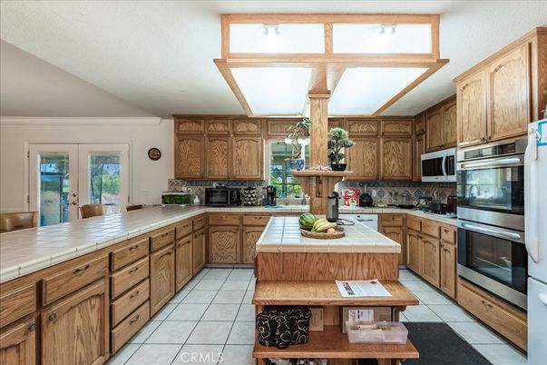 Interior, Kitchen, Tile Countertops