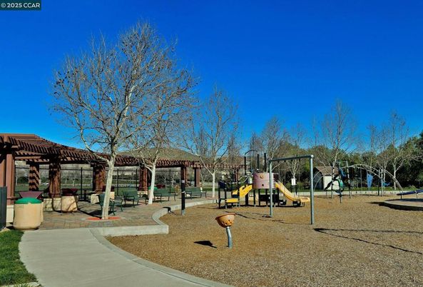 Backyard, Exterior, Playground