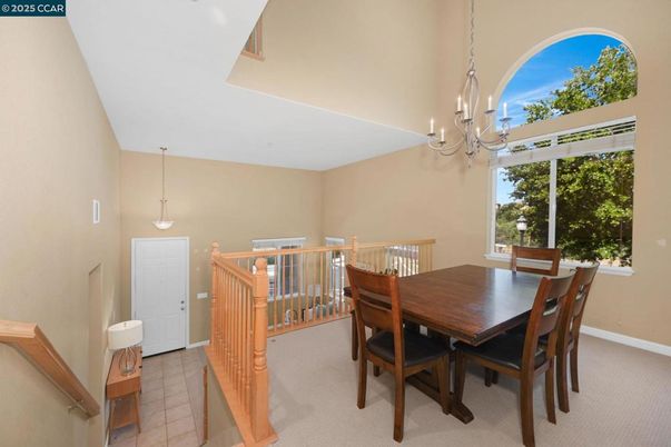 Chandelier, Dining room, Interior, Pendant Lights