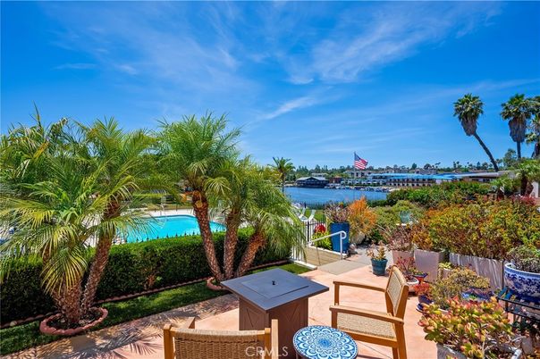 Exterior, Pool, Water