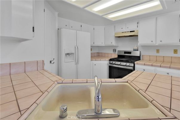 Interior, Kitchen, Tile Countertops