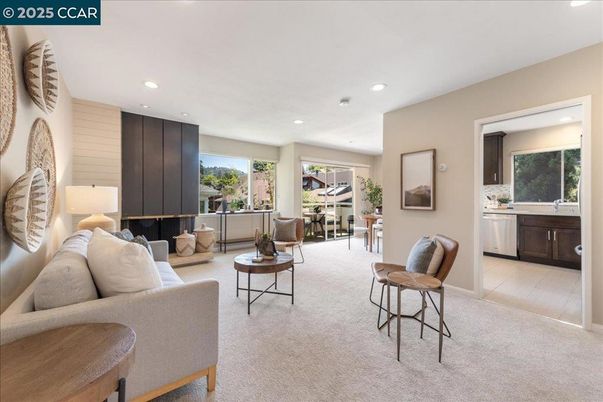 Dining room, Interior, Living room, Recessed Lighting