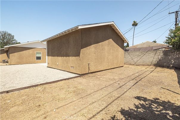 Backyard, Exterior