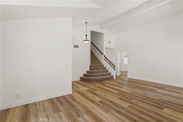 Empty room, Interior, Pendant Lights, Wood Texture Flooring