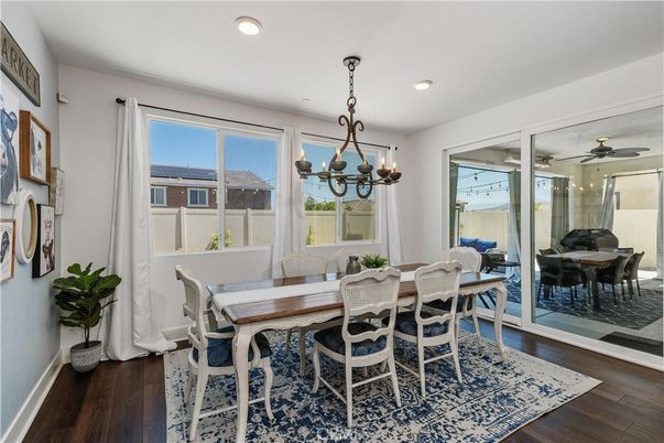 Chandelier, Dining room, Interior, Recessed Lighting, Wood Texture Flooring