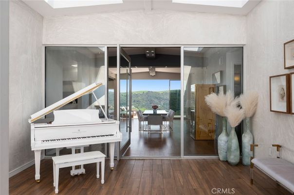 Interior, Piano, Wood Texture Flooring