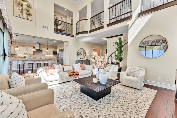 Interior, Kitchen, Living room, Pendant Lights, Recessed Lighting, Wood Texture Flooring