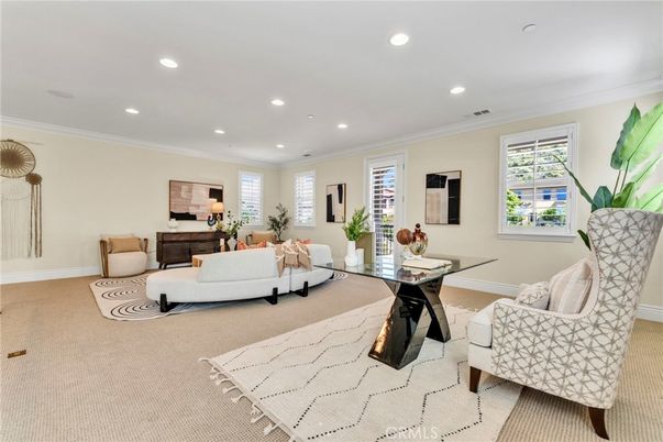 Bedroom, Interior, Living room, Recessed Lighting