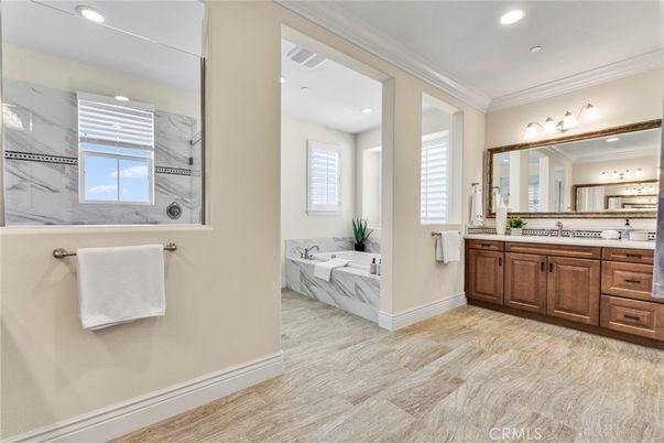 Bathroom, Interior, Marble Walls, Recessed Lighting