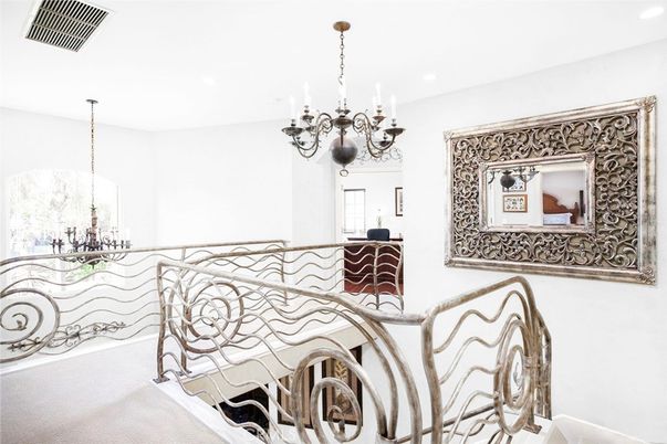 Chandelier, Interior, Recessed Lighting