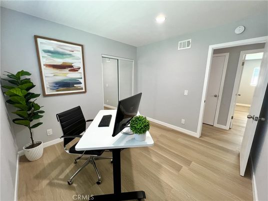 Home Office, Interior, Recessed Lighting, Wood Texture Flooring