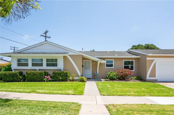 Attached, Backyard, Exterior, Facade, Ranch