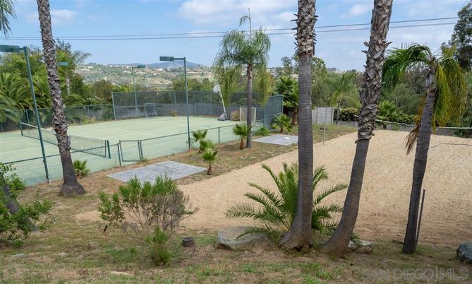 Exterior, Tennis Courts