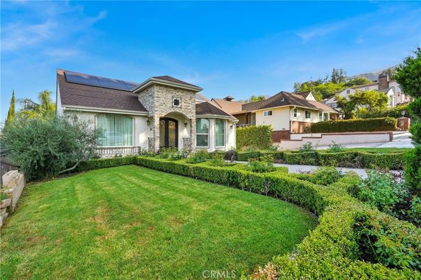 Backyard, Exterior, Facade, Solar Panels, Mediterranean