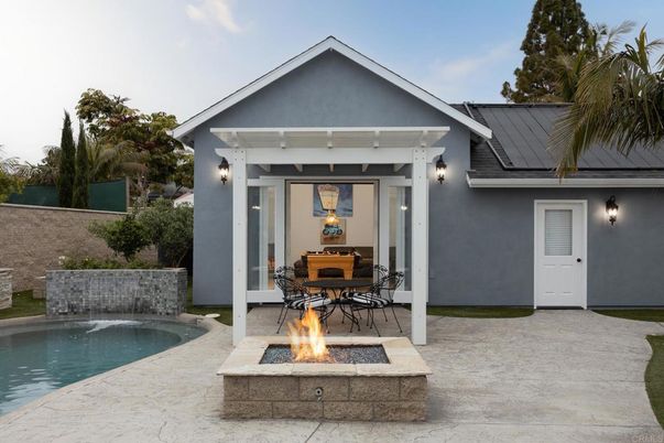 Exterior, Pool, Solar Panels