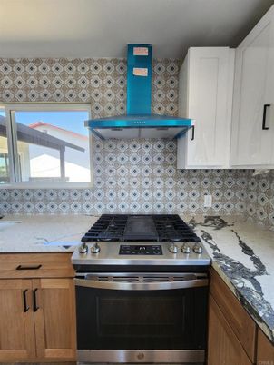Interior, Kitchen, Stainless Steel Appliances