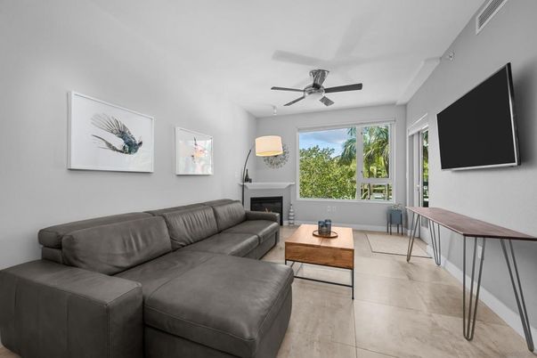 Fireplace, Interior, Living room