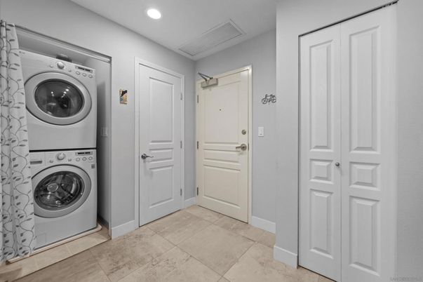 Interior, Recessed Lighting, Utility Closets, Washer