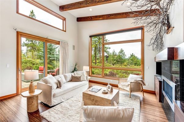 Interior, Living room, Recessed Lighting, Wooden Beams, Wood Texture Flooring
