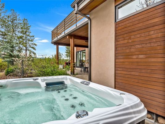 Exterior, Hot Tub