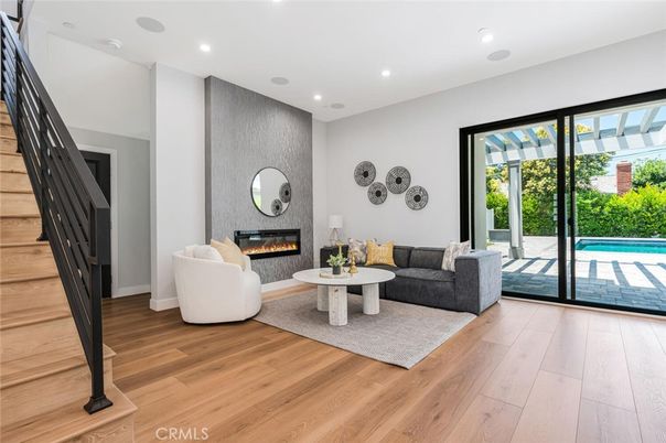 Fireplace, Interior, Living room, Recessed Lighting, Wood Texture Flooring