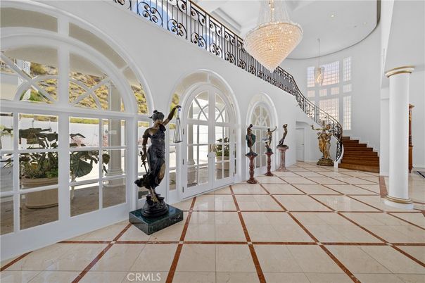 Chandelier, Interior, Recessed Lighting