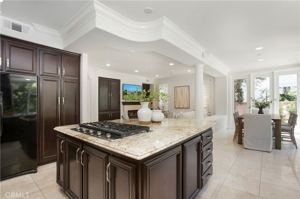 Dining room, Interior, Kitchen, Recessed Lighting