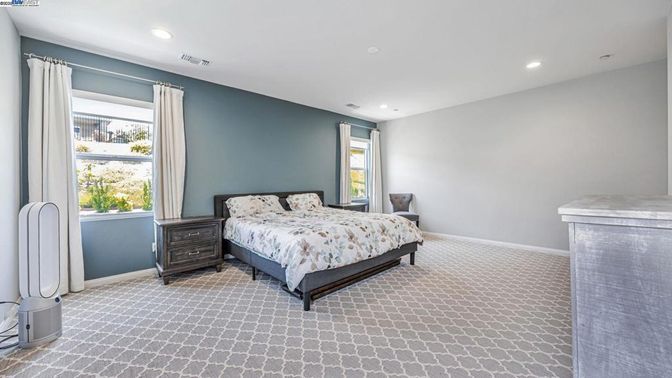 Bedroom, Interior, Recessed Lighting