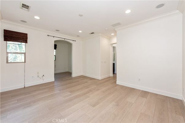 Empty room, Interior, Recessed Lighting, Wood Texture Flooring