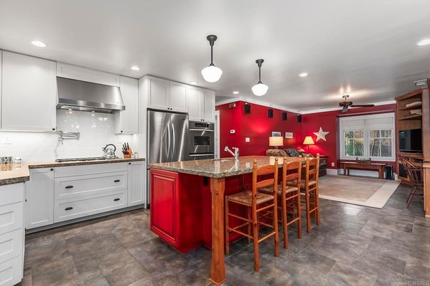 Interior, Kitchen, Pendant Lights, Recessed Lighting, Stainless Steel Appliances