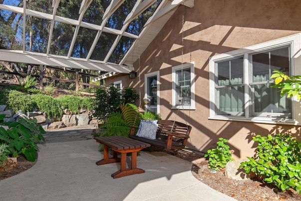 Exterior, Sun Room