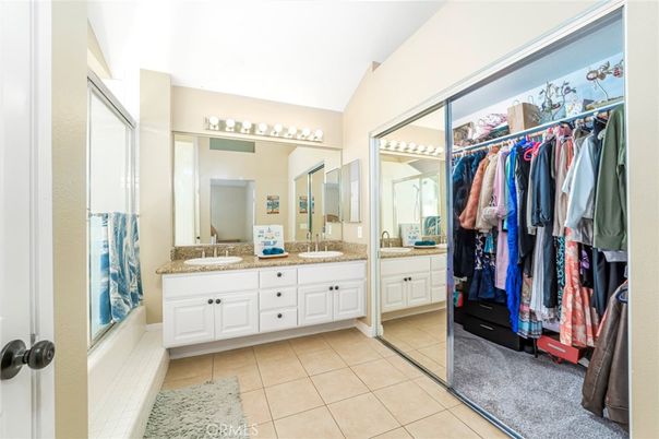 Bathroom, Dual Sink Vanities, Interior, Walk-in Closets