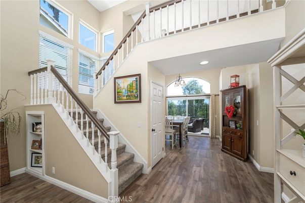 Chandelier, Interior, Recessed Lighting, Wood Texture Flooring