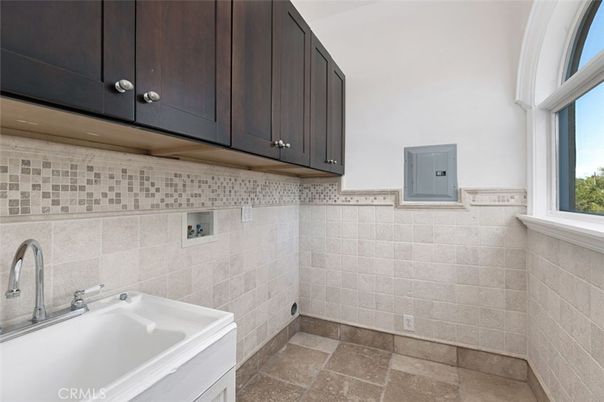 Bathroom, Interior, Stone Walls