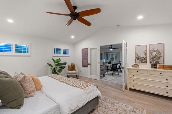 Bedroom, Dining room, Interior, Recessed Lighting, Wood Texture Flooring