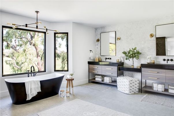 Bathroom, Dual Sink Vanities, Free Standing Baths, Interior, Pendant Lights
