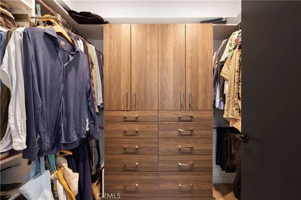 Interior, Walk-in Closets