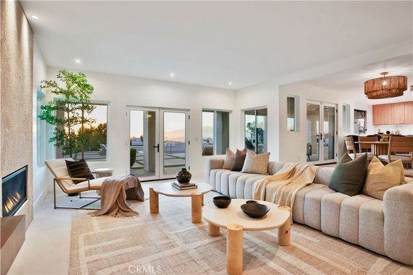 Chandelier, Dining room, Fireplace, Interior, Living room, Pendant Lights, Recessed Lighting