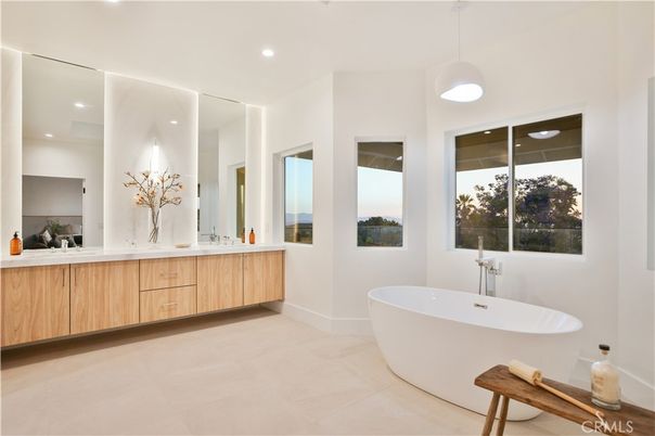 Bathroom, Dual Sink Vanities, Free Standing Baths, Interior, Pendant Lights, Recessed Lighting