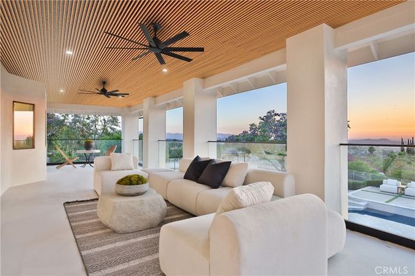 Interior, Living room, Recessed Lighting, Water