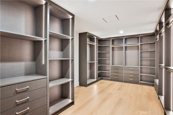 Interior, Recessed Lighting, Walk-in Closets, Wood Texture Flooring
