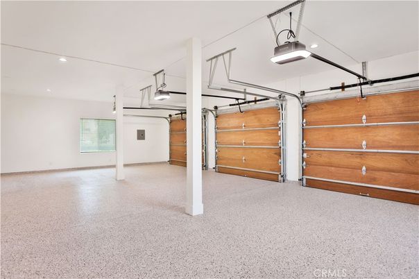 Garage, Interior, Recessed Lighting