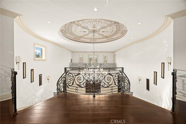 Chandelier, Interior, Recessed Lighting, Wood Texture Flooring