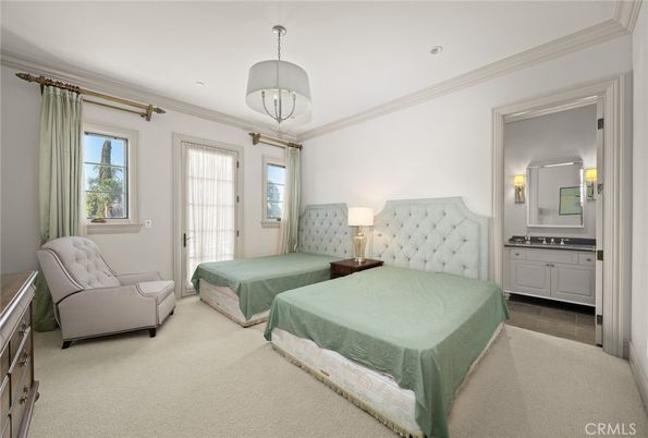 Bedroom, Interior, Pendant Lights